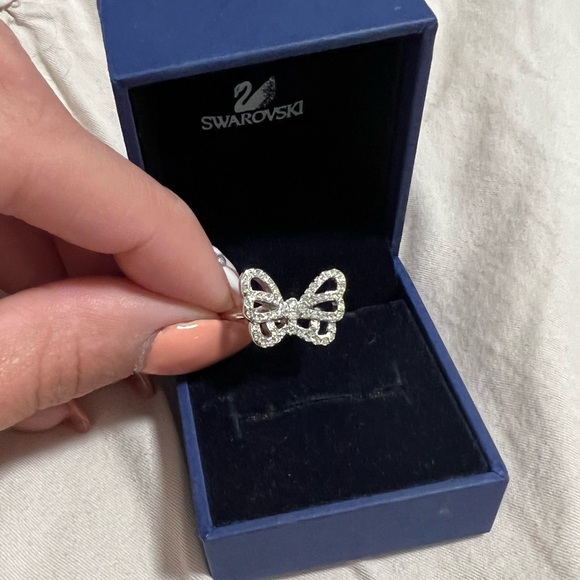 Vintage Butterfly Swarovski Ring size 8 - Picture 3 of 5